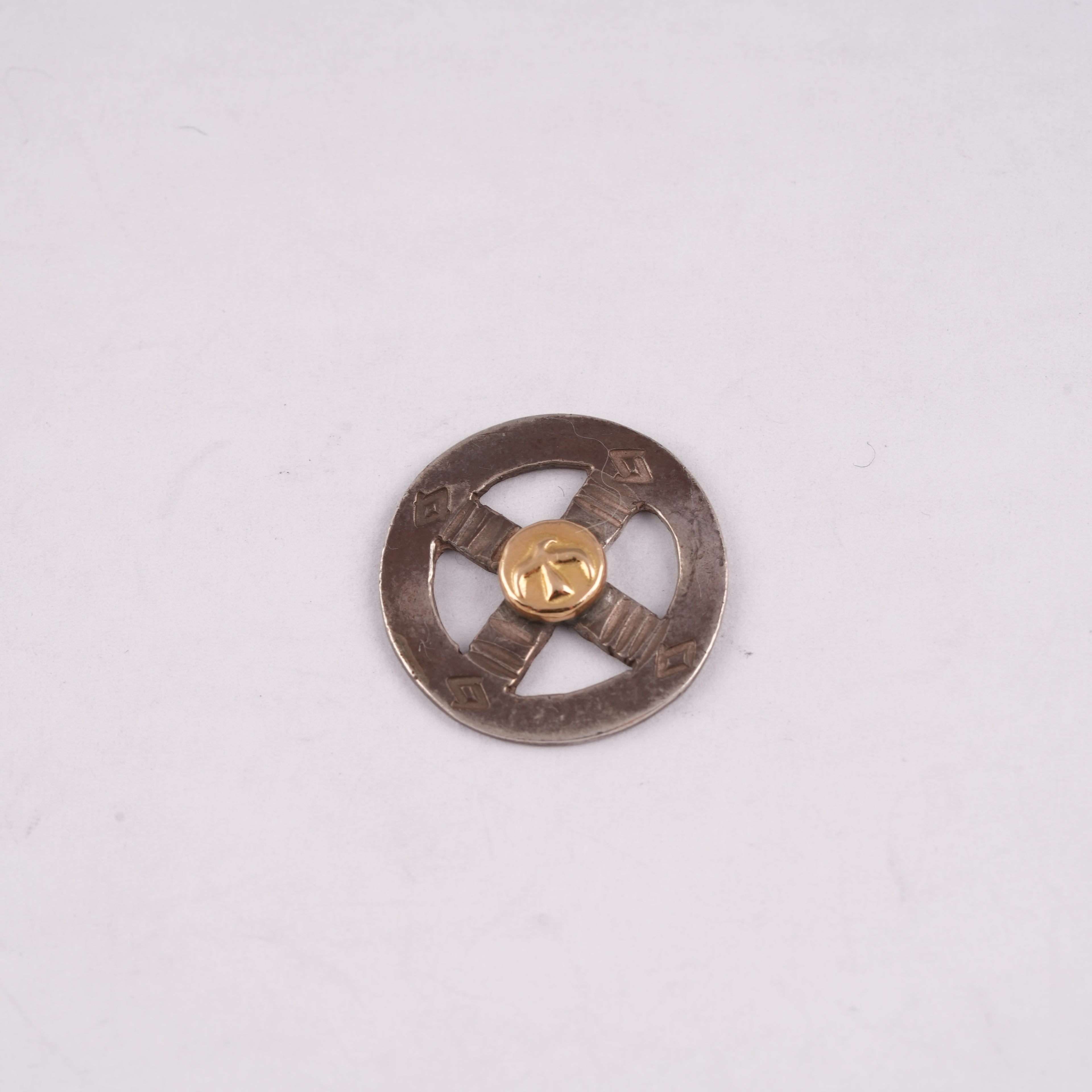 Gold Eagle Stamp Silver Wheel #00148