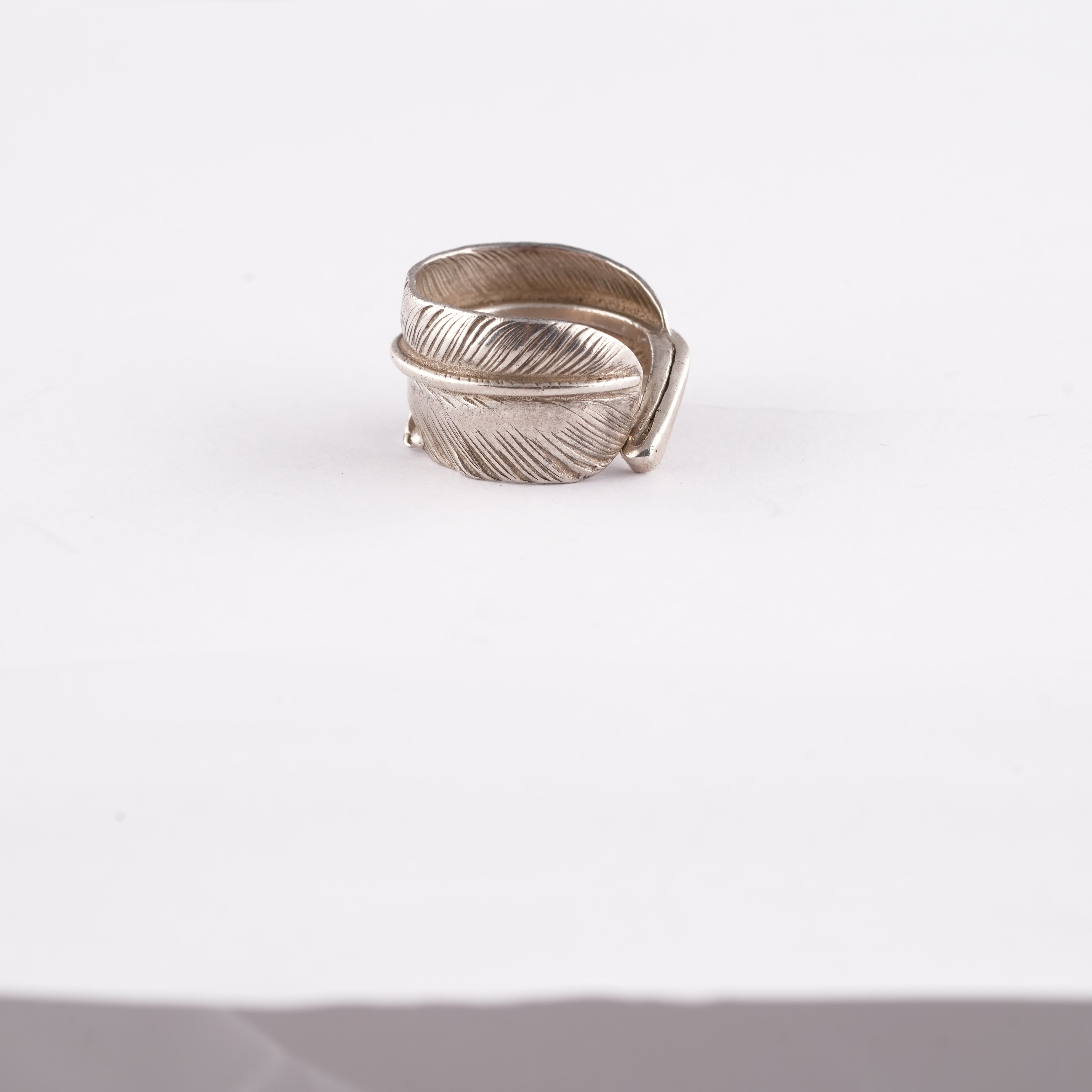 Plain Feather Silver Ring (Right) (US7.75)