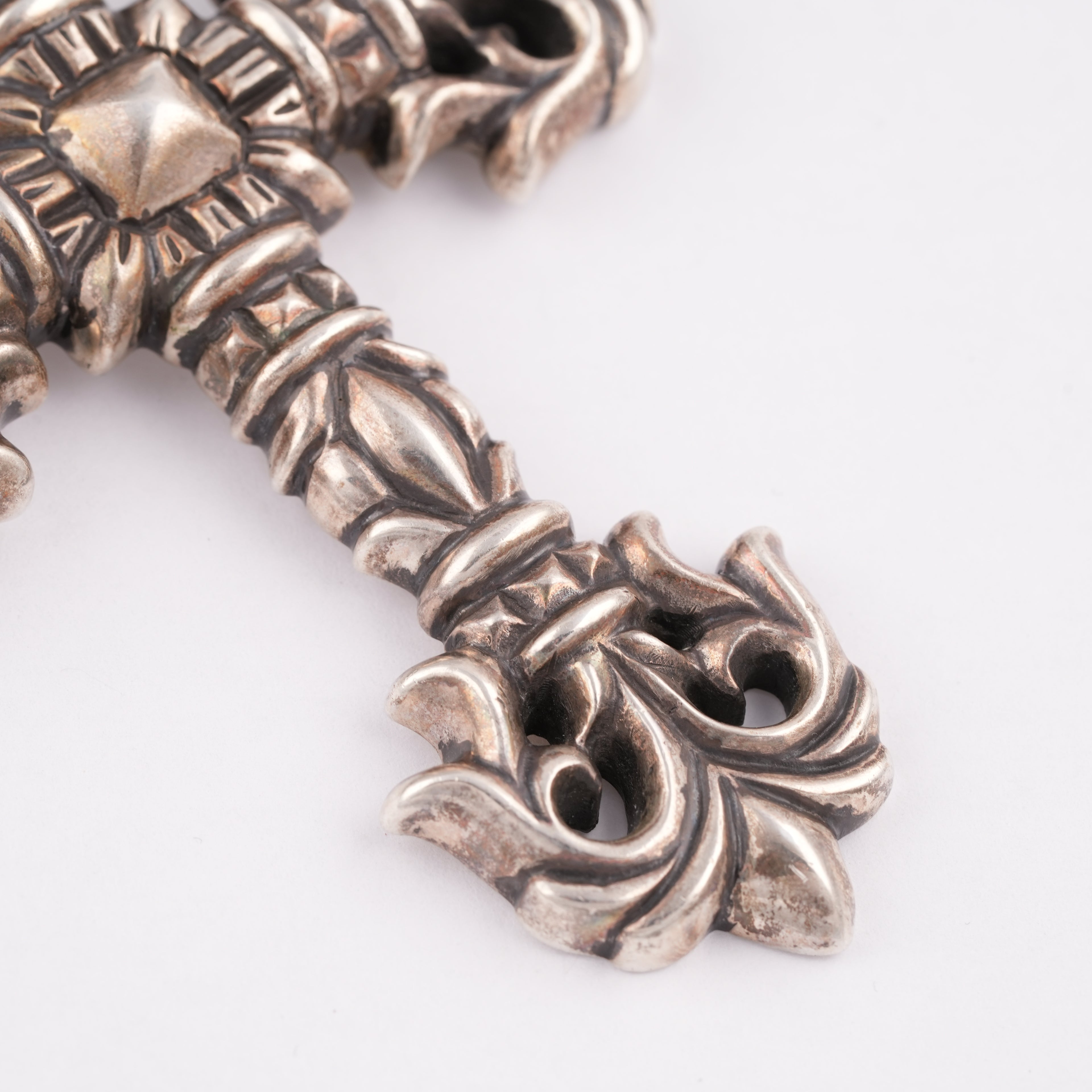 XL Filigree Cross Pendant w/ Bale