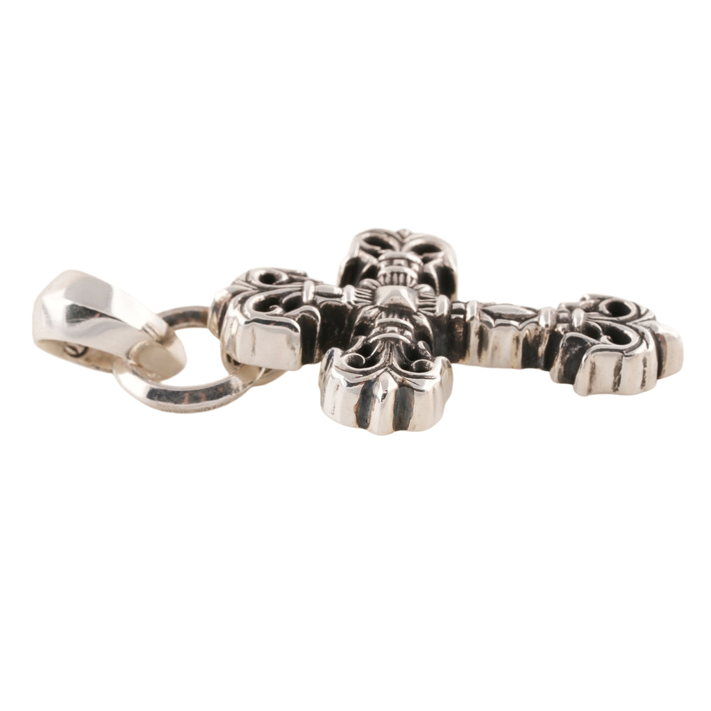 XS Filigree Cross Pendant With Bale #00299