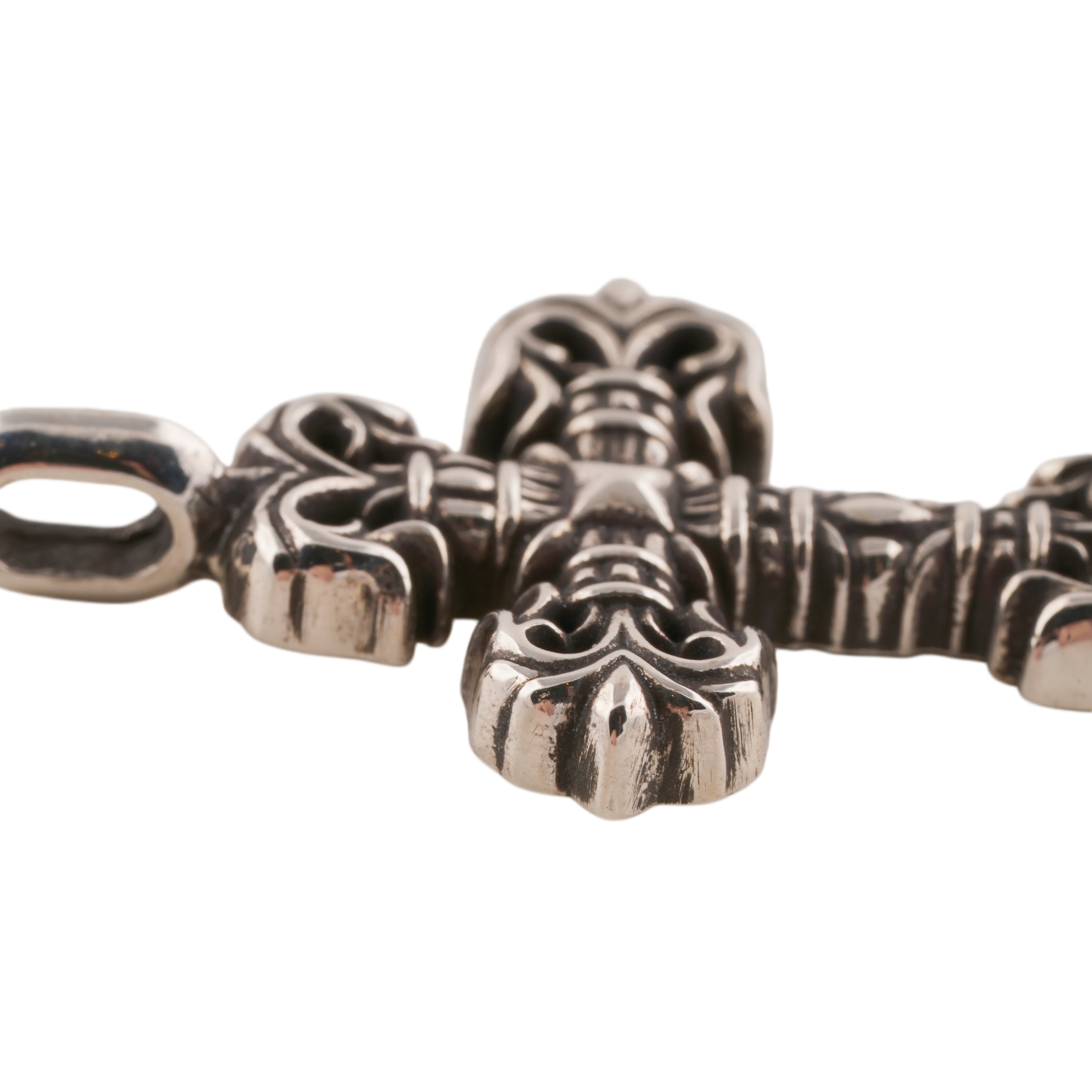 Tiny Filigree Charm #00222