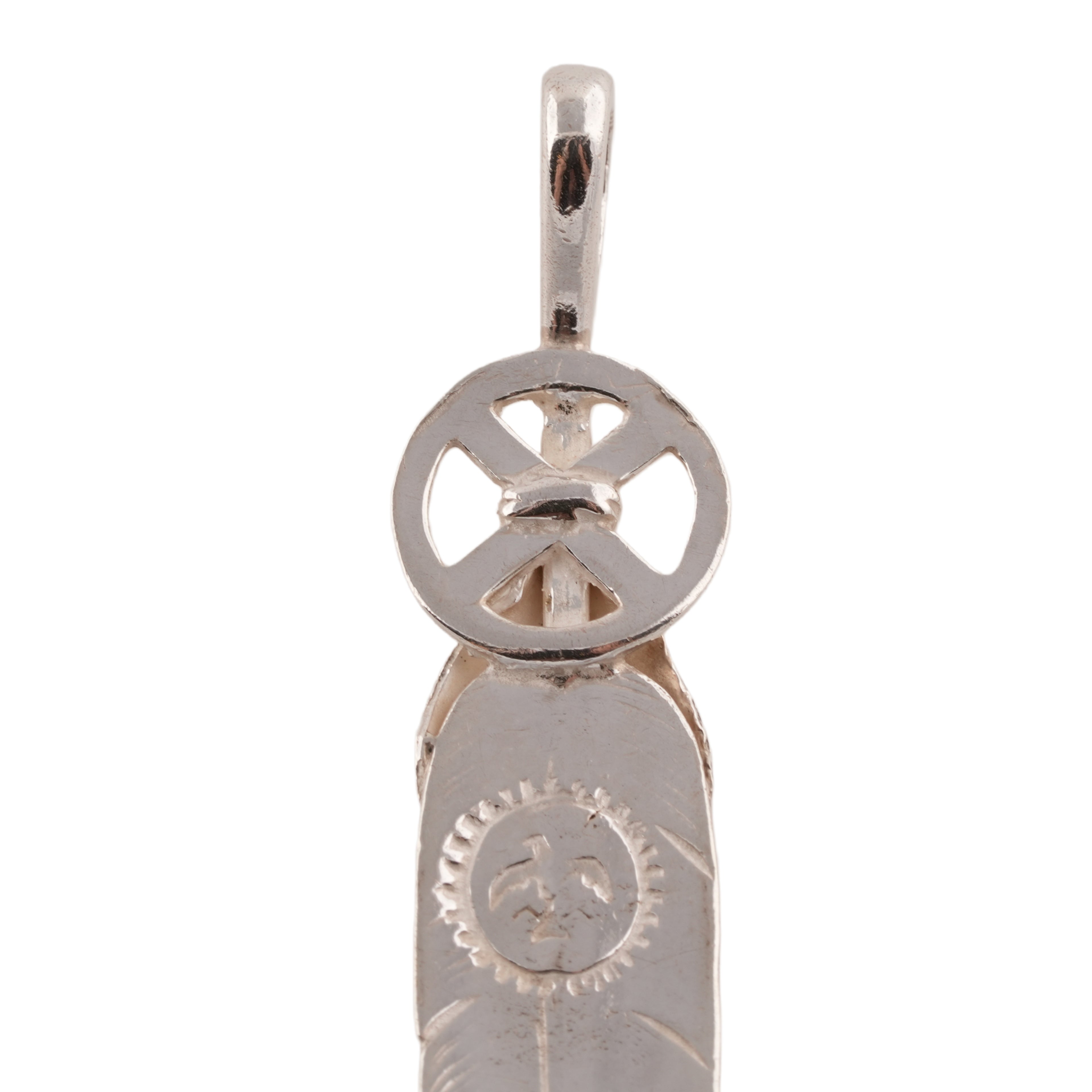 Heart Wheel Silver Feather (L) #00547