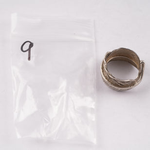 Plain Feather Silver Ring (Right) (US7.75)