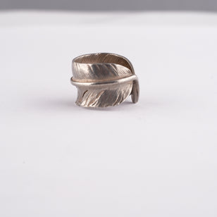 Plain Feather Silver Ring (Left) (US6.5)