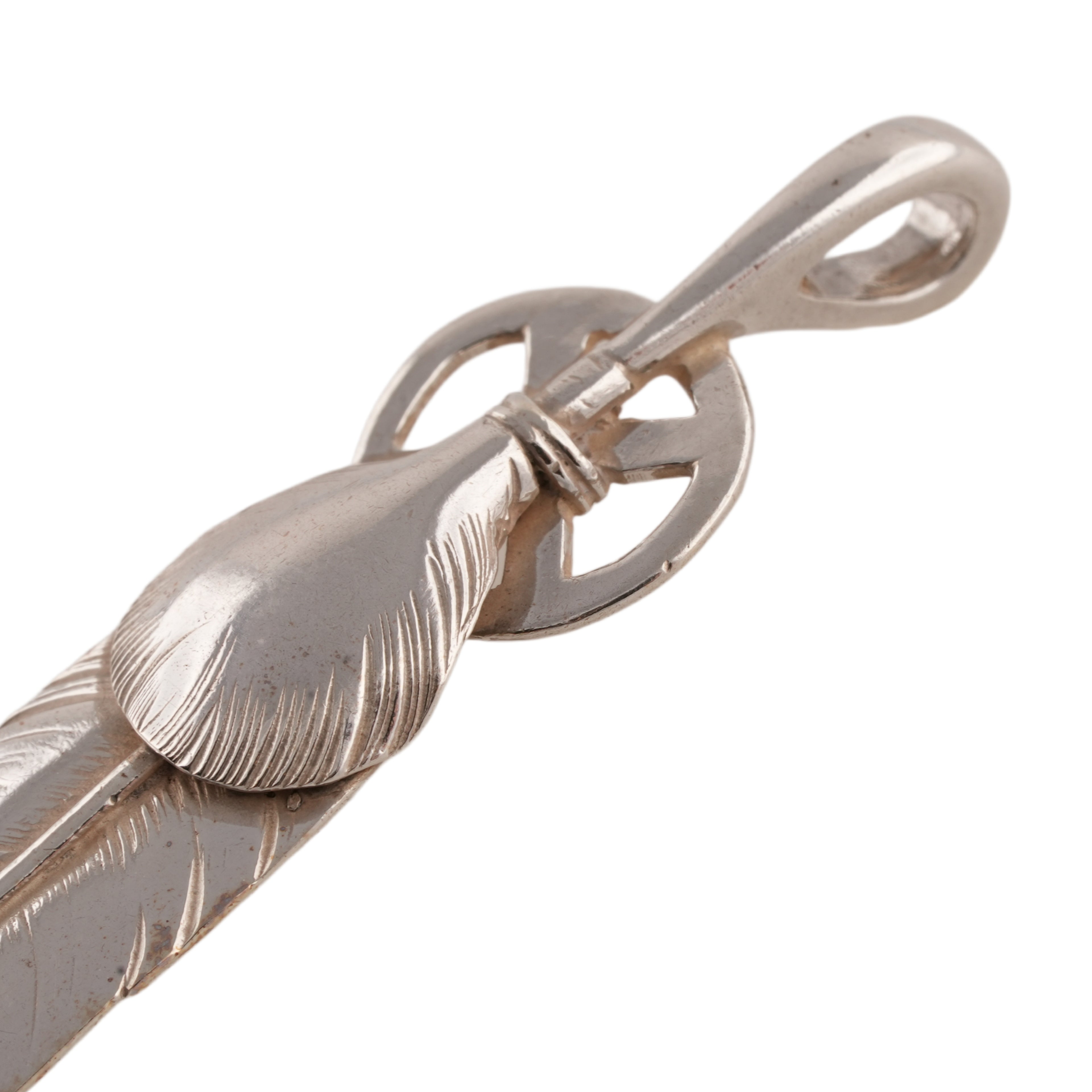 Heart Wheel Silver Feather (L) #00548