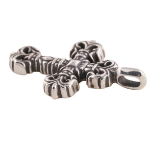Tiny Filigree Charm #00493