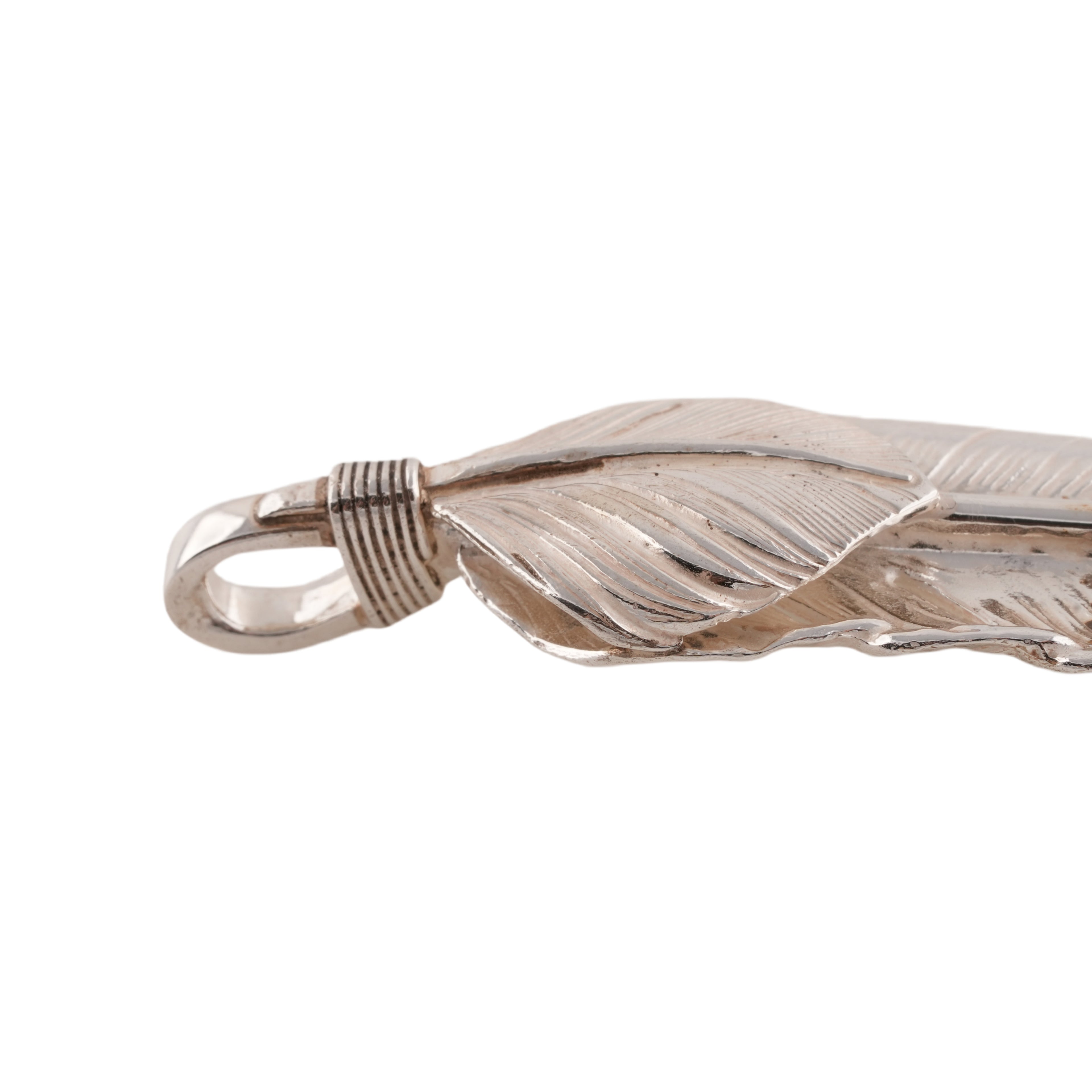 Layered Top Silver Feather (Right)(XL)
