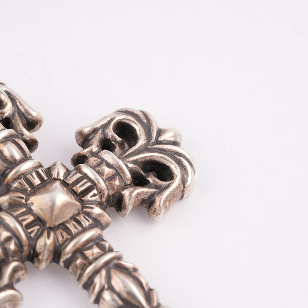 XL Filigree Cross Pendant w/ Bale