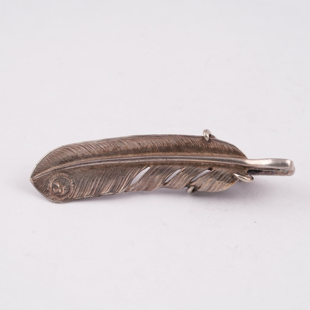 Claw Silver Feather w/ Gold Stamp Pendant (Right)(XL)