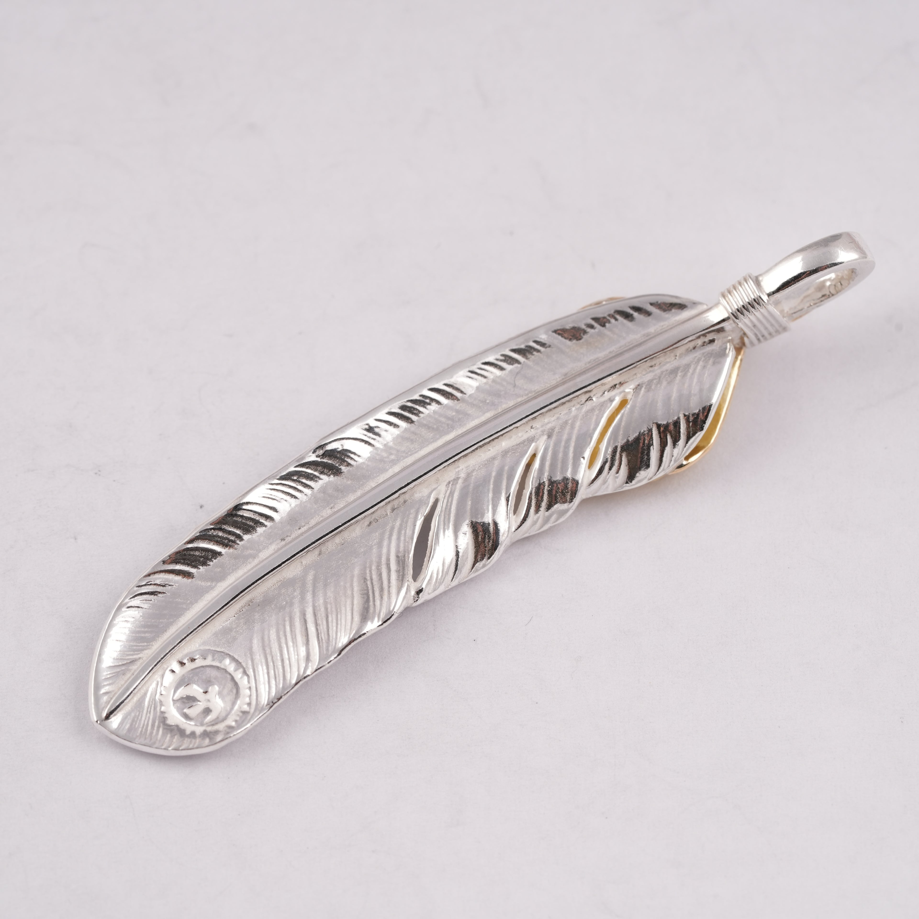 Gold Top Silver Feather (Right)(XL) #00182