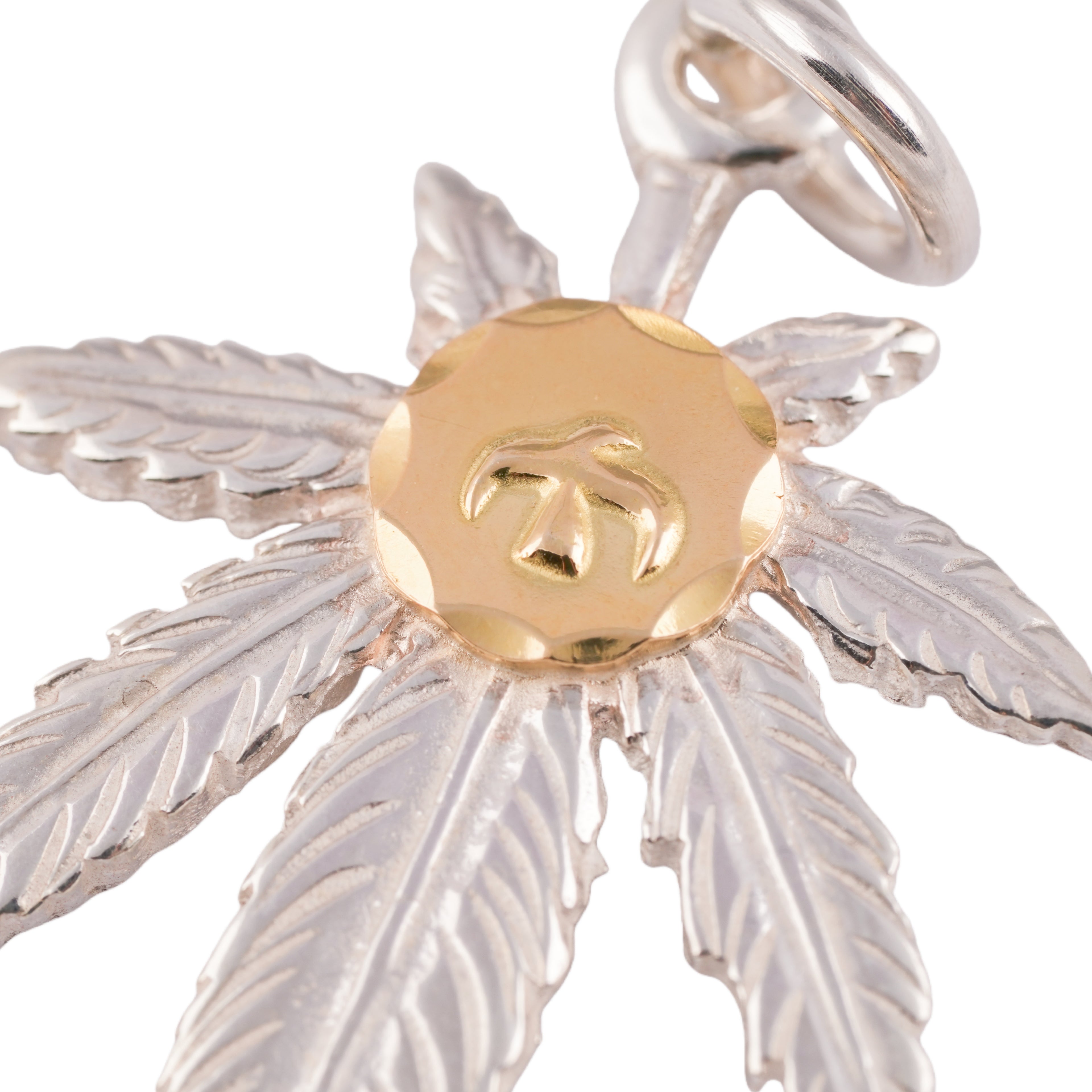 Gold Eagle Stamp Silver Grass (L)