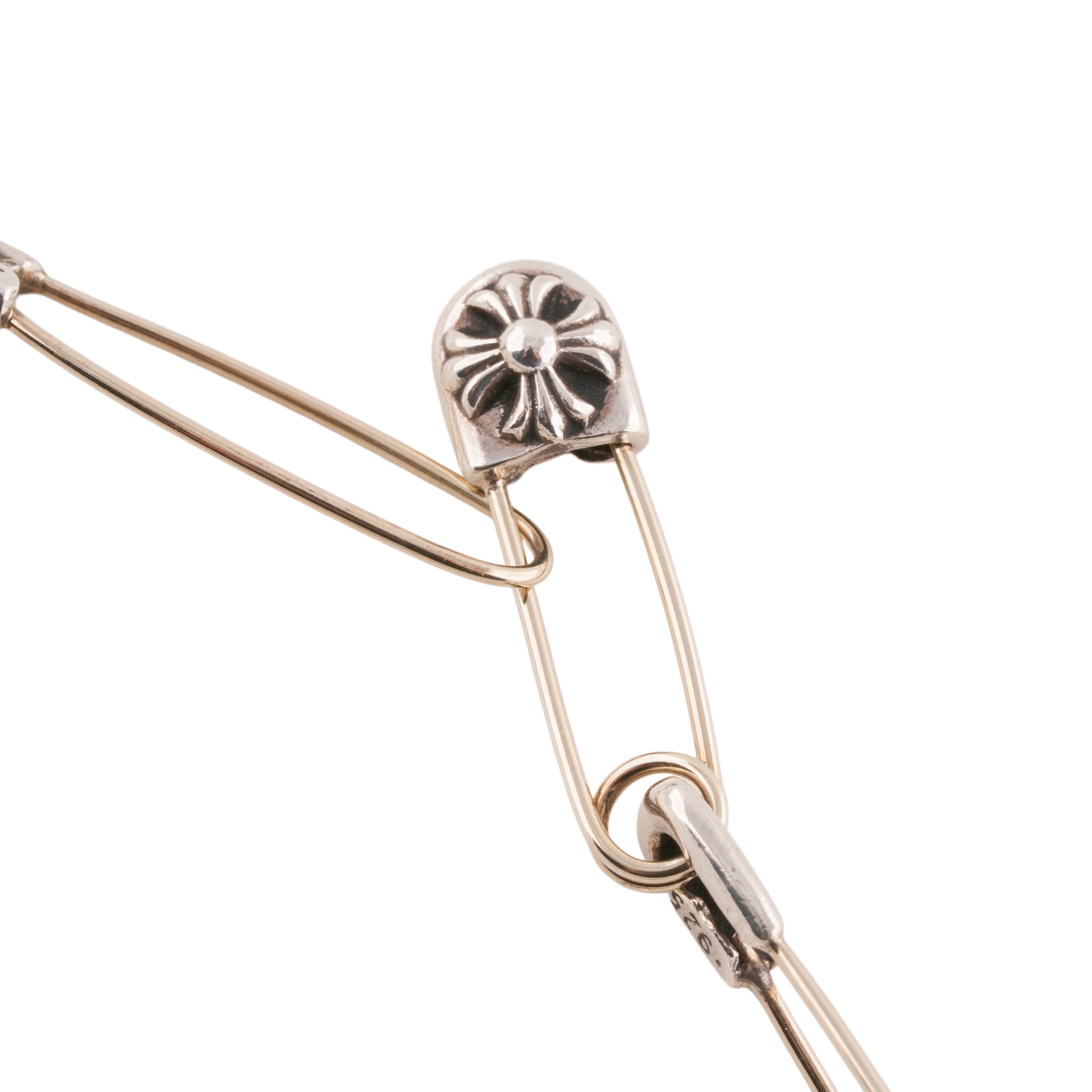 Chain of Safety Pin Necklace (16inch)