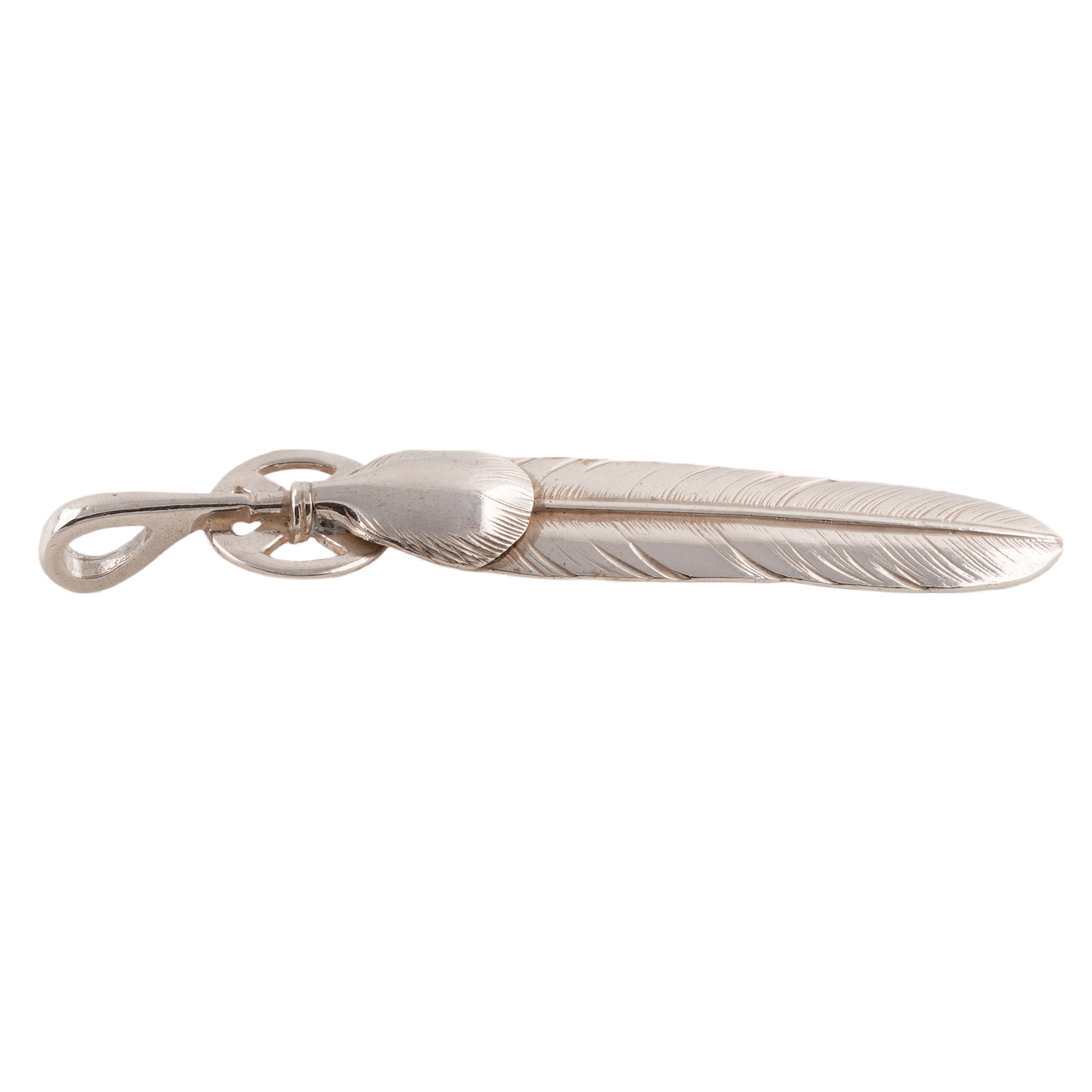Heart Wheel Silver Feather (L) #00548