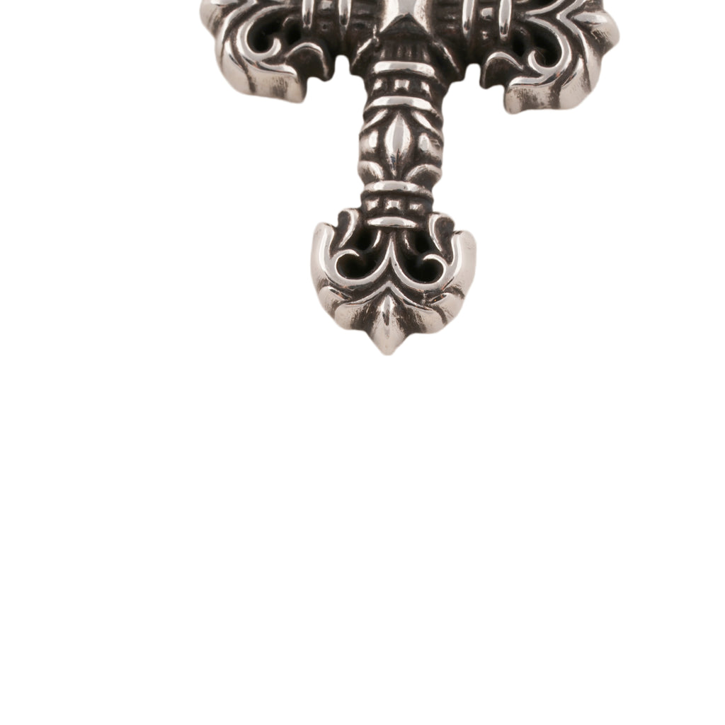 Tiny Filigree Charm #00400
