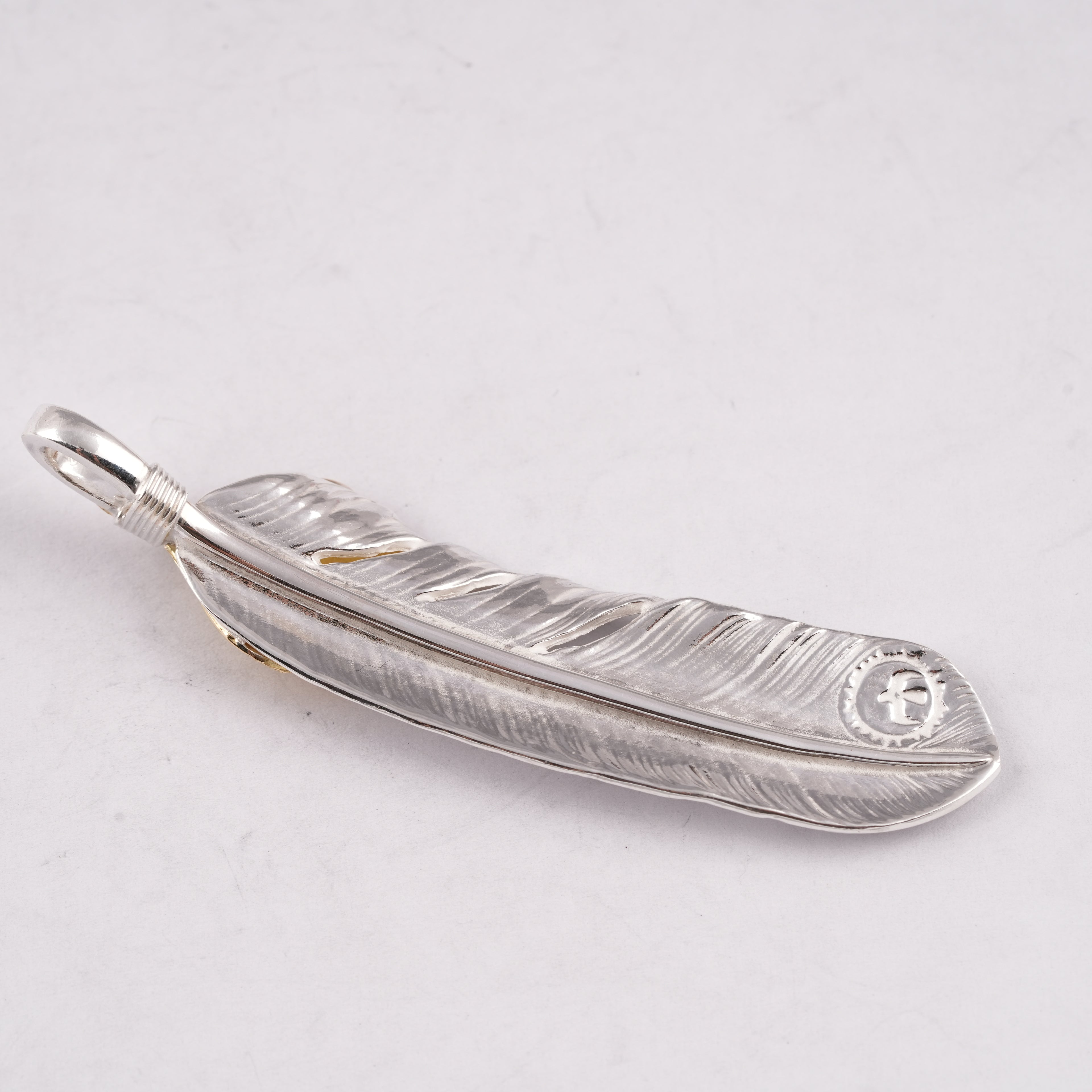 Gold Top Silver Feather (Right)(XL) #00182