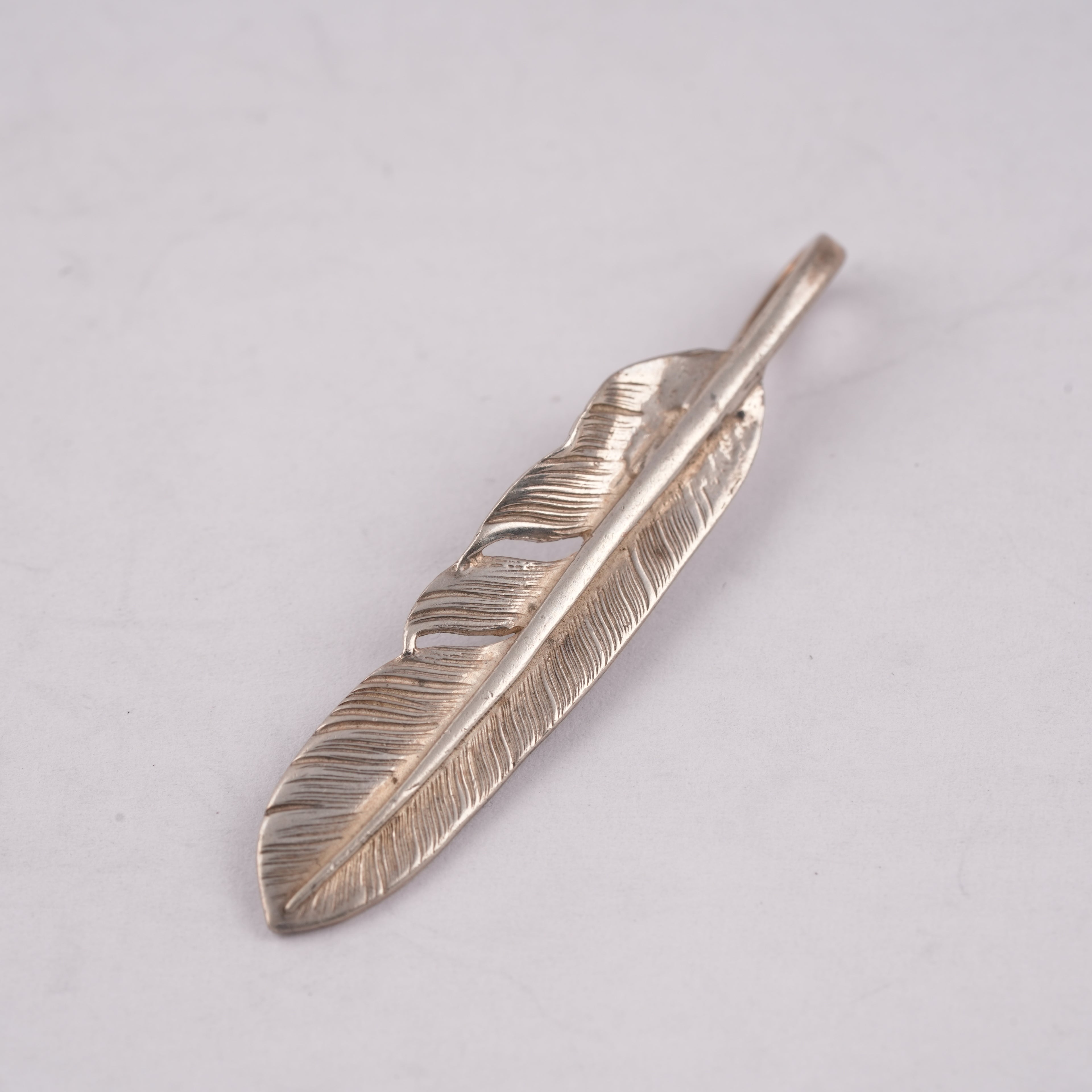 Silver Feather Pendant (Right)(L) #00137