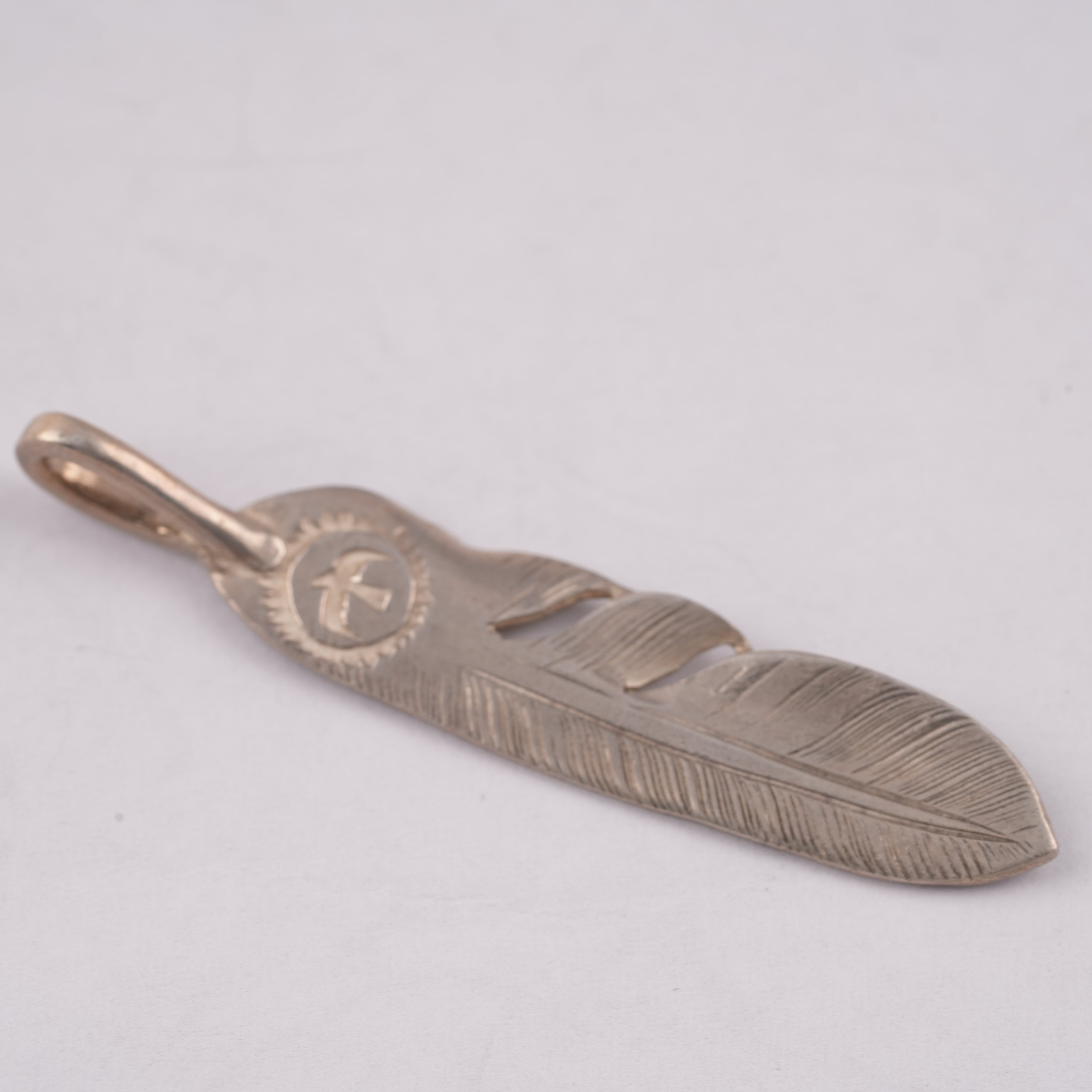 Silver Feather Pendant (Right)(L) #00137