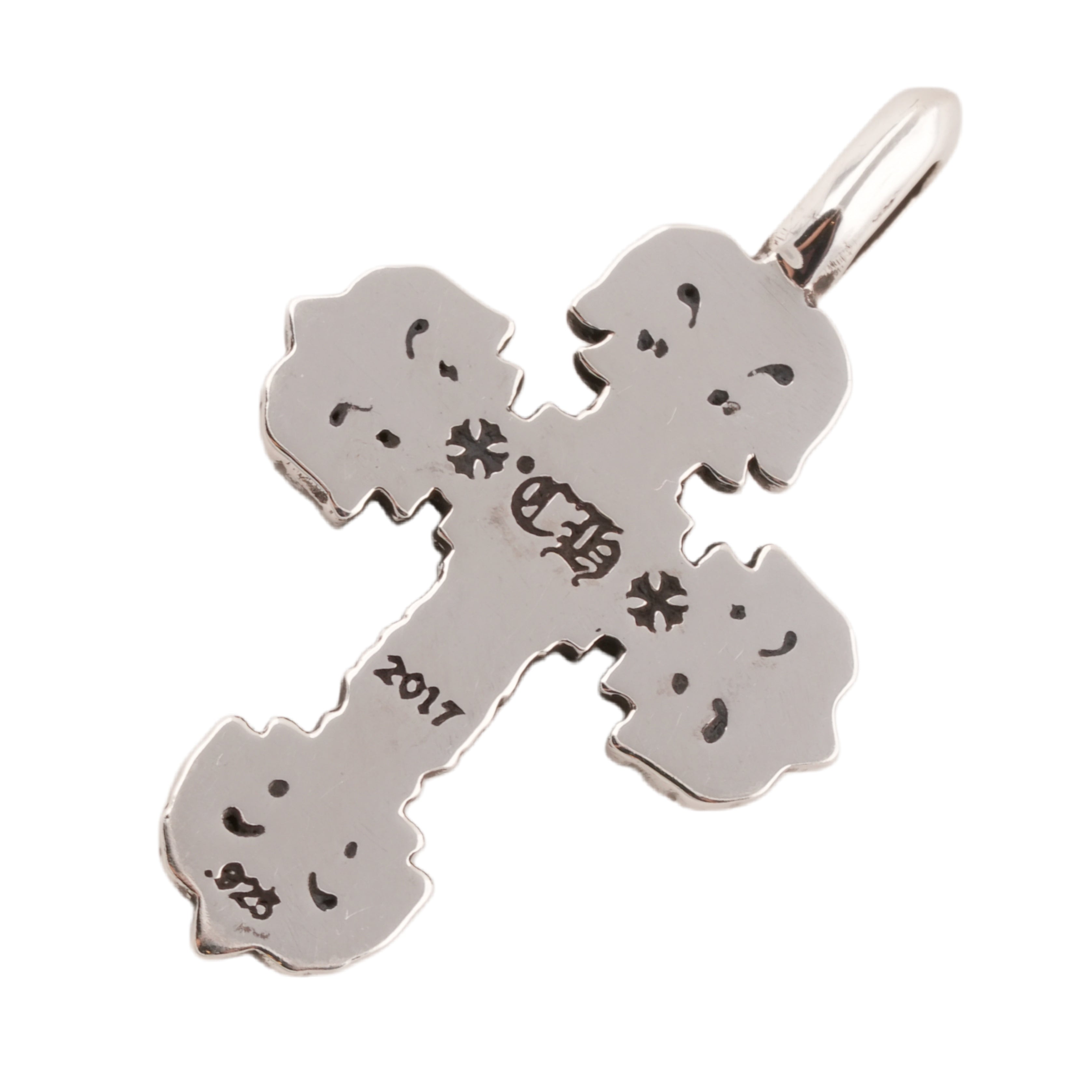 Tiny Filigree Charm #00400
