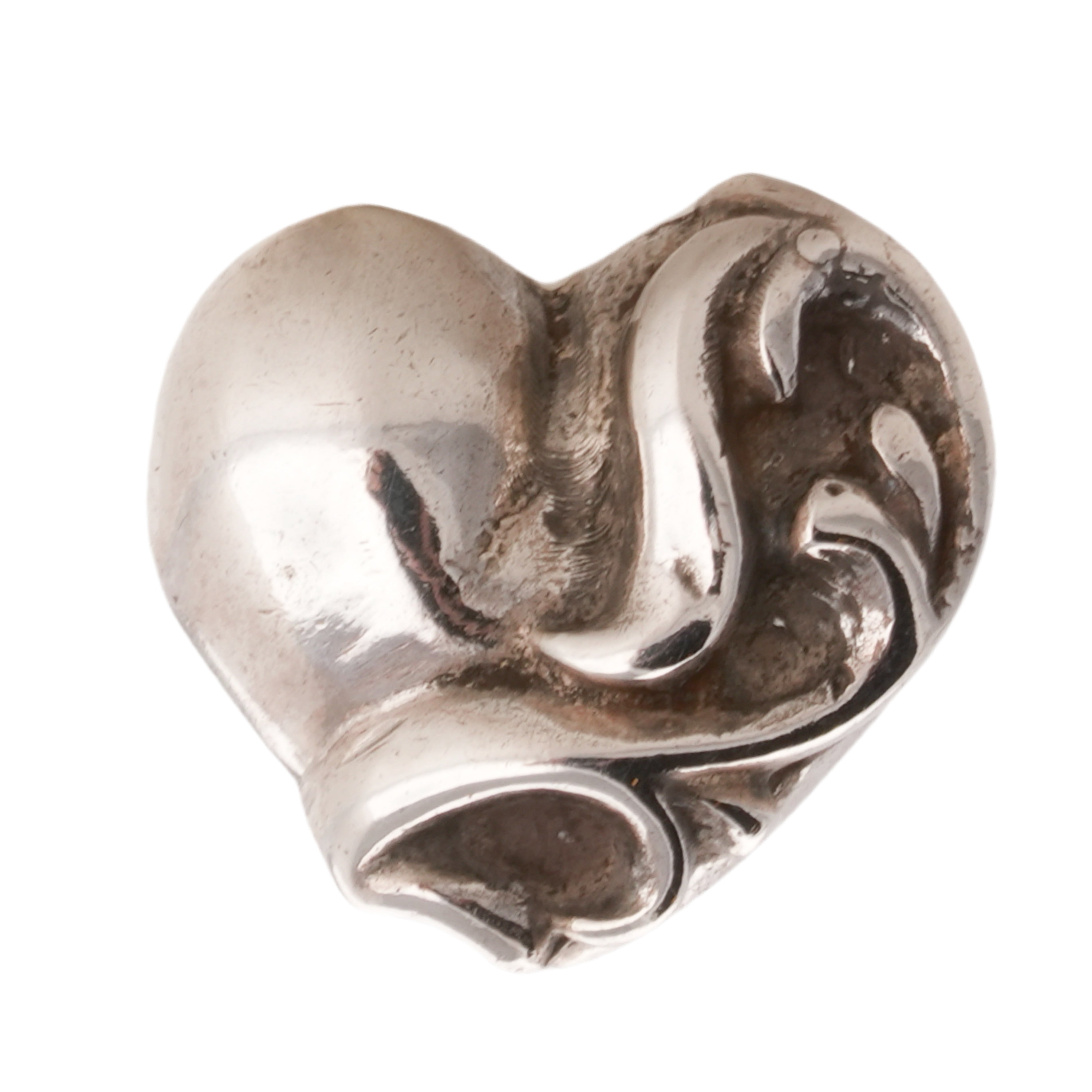 Vine Heart Stud Earring