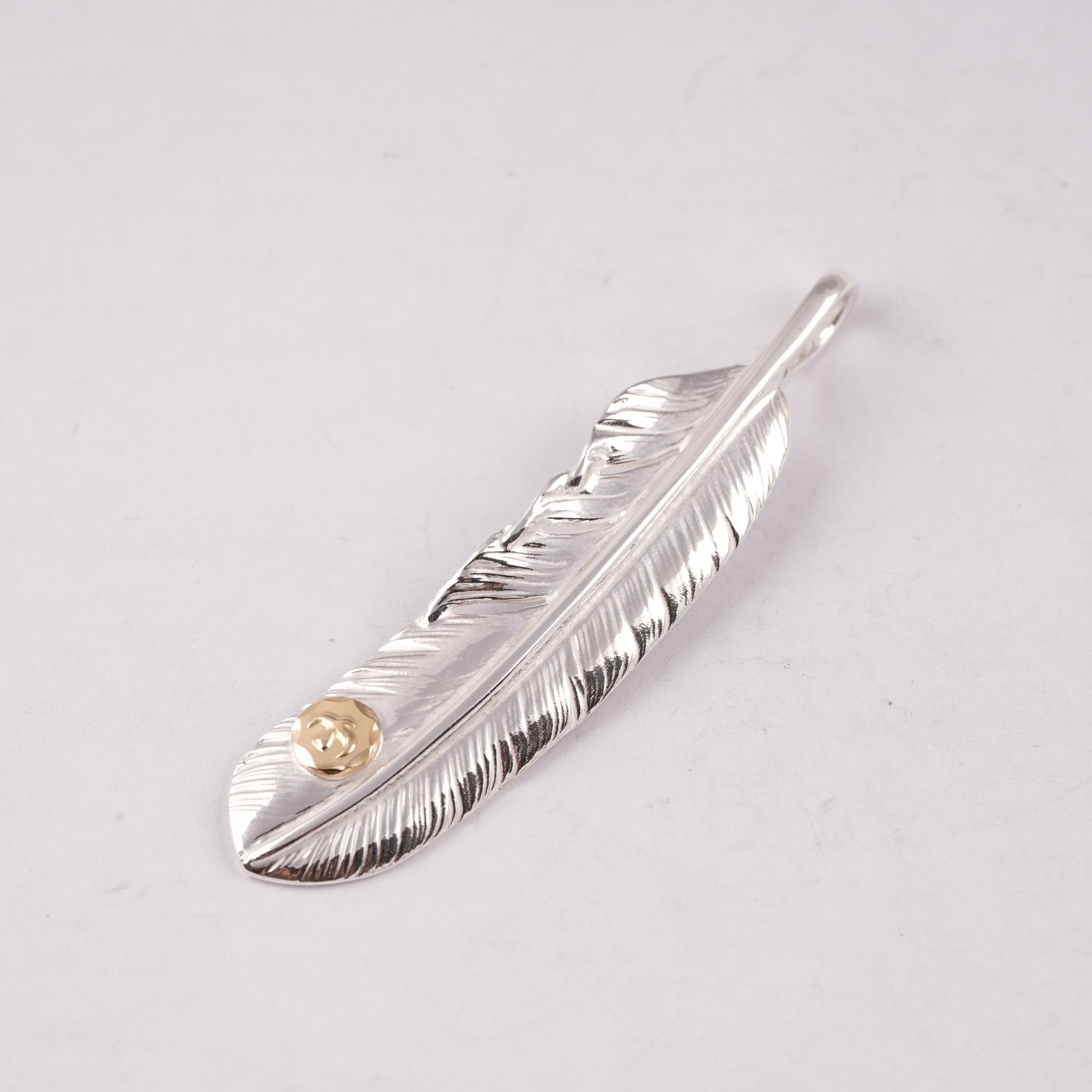 Gold Stamp Silver Feather (Right)(XL) #00188