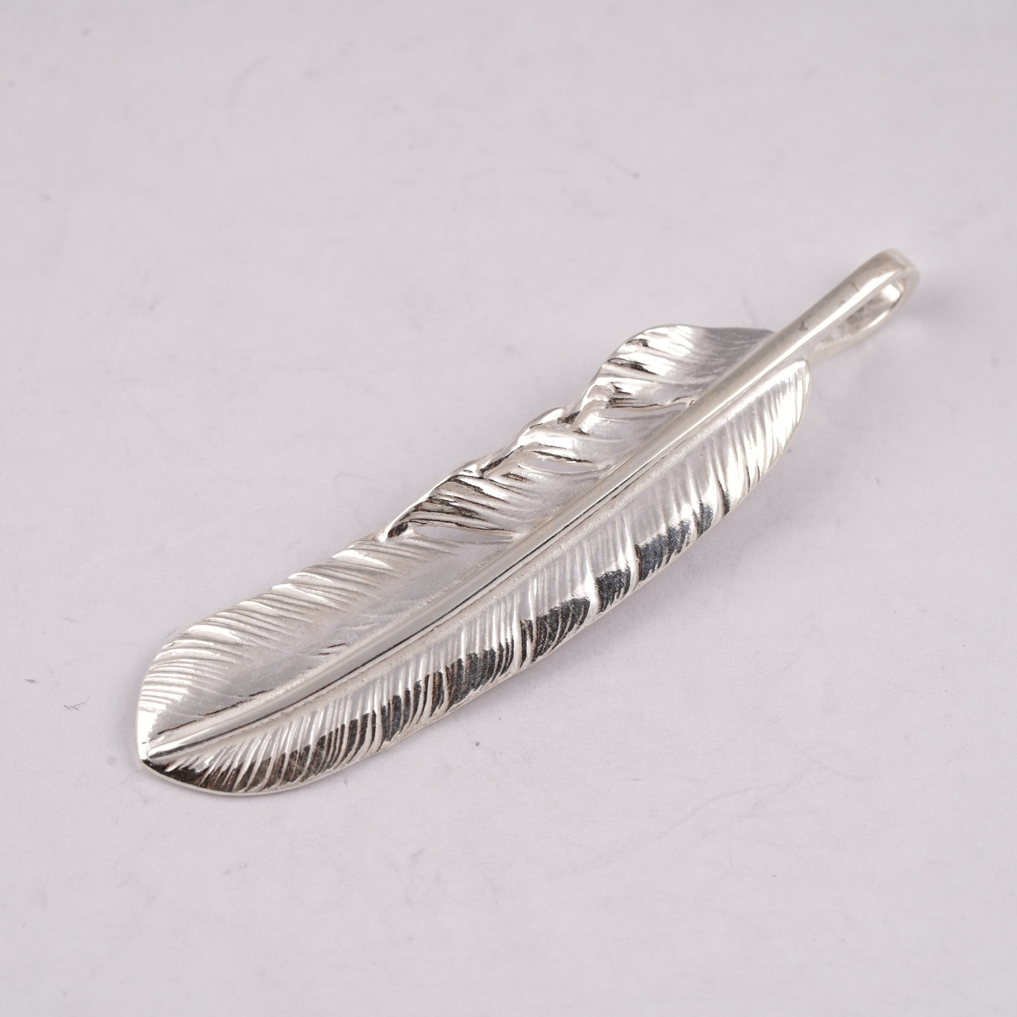 Plain Silver Feather (Right)(XL)